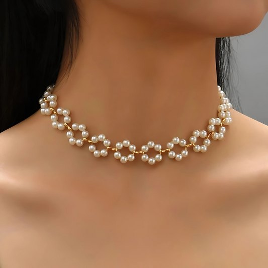 Bloom Pearl Flowers Necklace